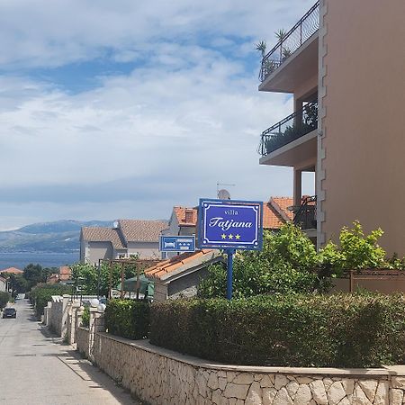 Rooms & Studio Villa Tatjana Supetar Luaran gambar