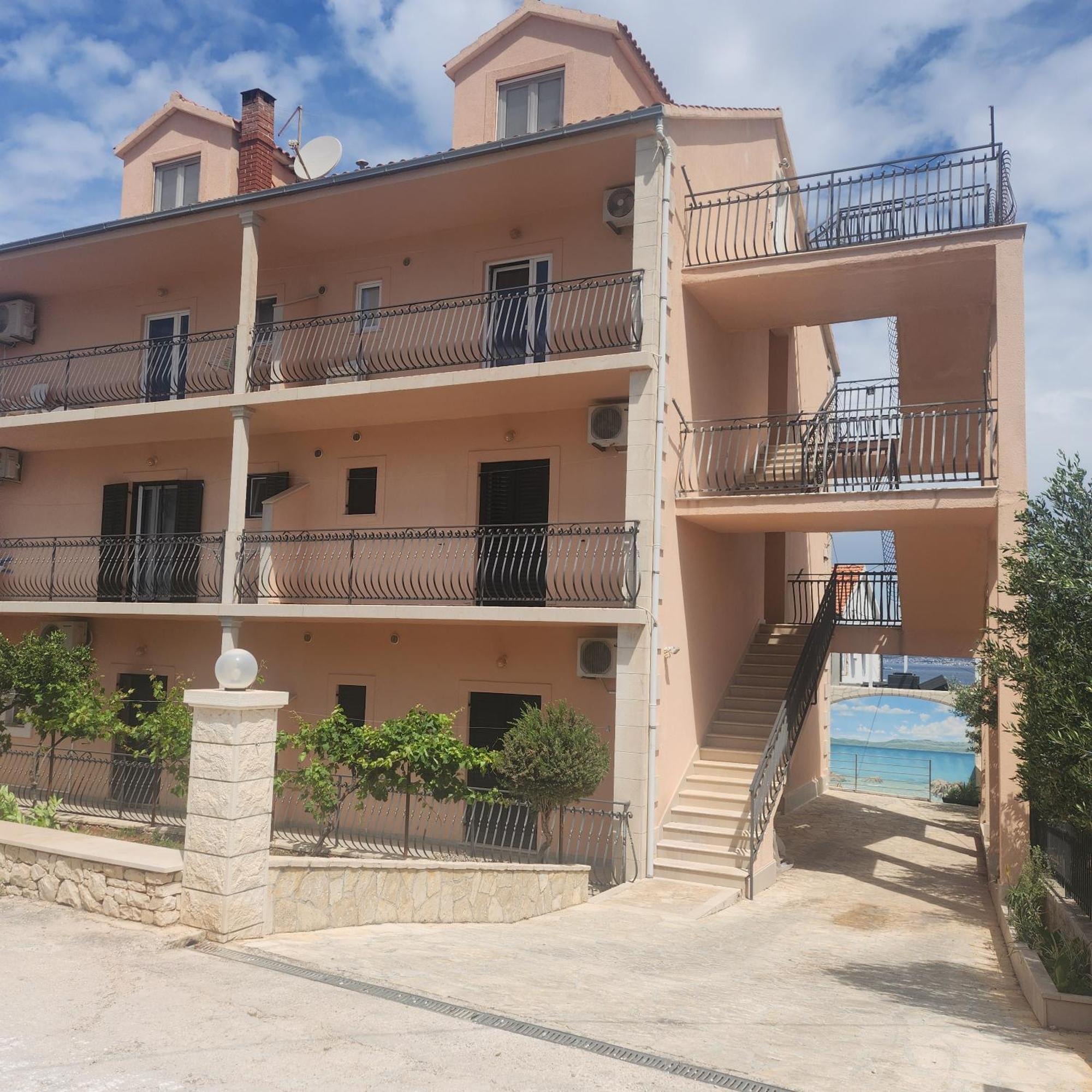 Rooms & Studio Villa Tatjana Supetar Luaran gambar